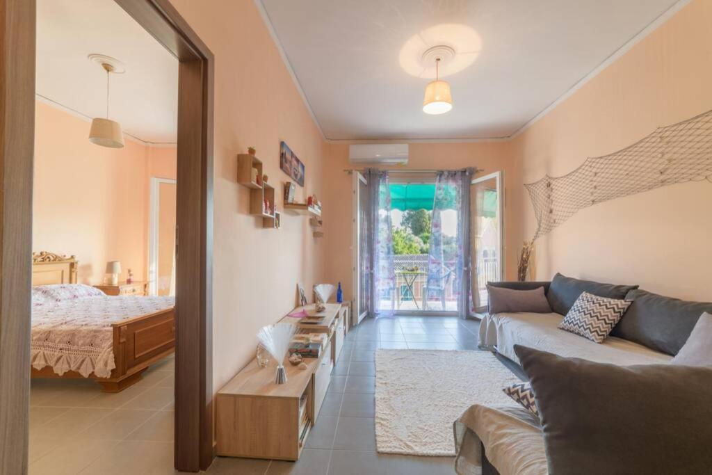 Bright Newly Renovated Apt Near Beach & Center+Ac Anemomylos Exterior foto