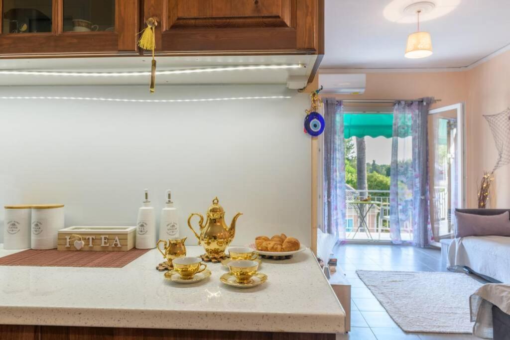 Bright Newly Renovated Apt Near Beach & Center+Ac Anemomylos Exterior foto