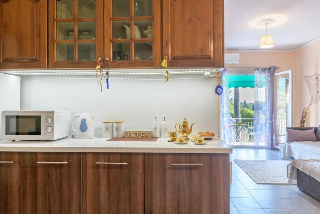Bright Newly Renovated Apt Near Beach & Center+Ac Anemomylos Exterior foto
